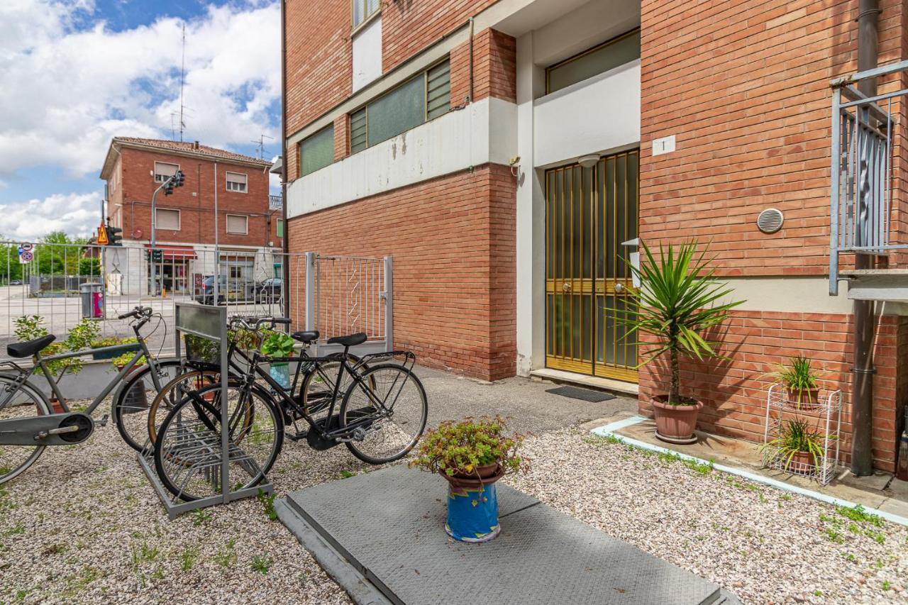 Fiera Di Ferrara Huge Apartment X7! Ngoại thất bức ảnh